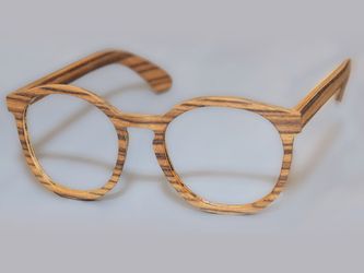 Brillen aus Holz